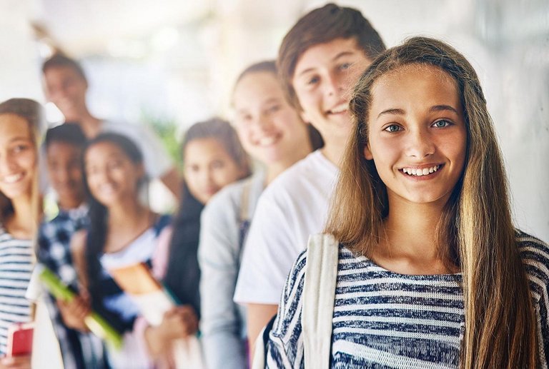 Bild zu Seminar "Moderne Umgangsformen" für Jugendliche